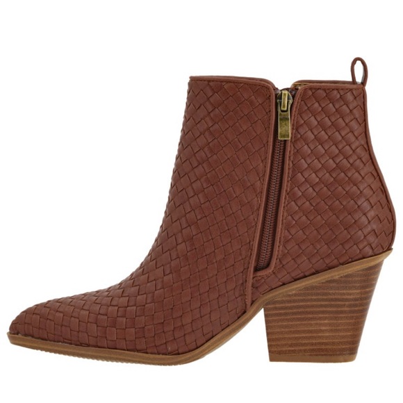 CORKYS Ankle Booties Woven Cognac Brown Vegan Leather NWT - Picture 3 of 6